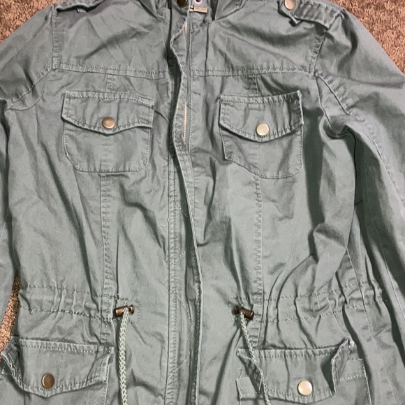 Cargo New Look SMALL Cargo Utility jacket cinch waist, hood, army green … - Picture 3 of 10